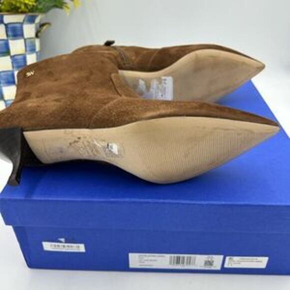 Women’s Stuart Weitzman suede ankle boots size 9.5 made in Spain - Picture 7 of 10